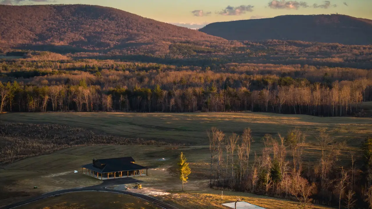 custom home in east tennessee