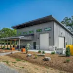 crow creek winery in pikeville outside view